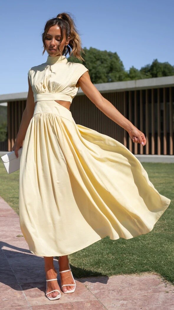 Victoria - Elegant midi dress