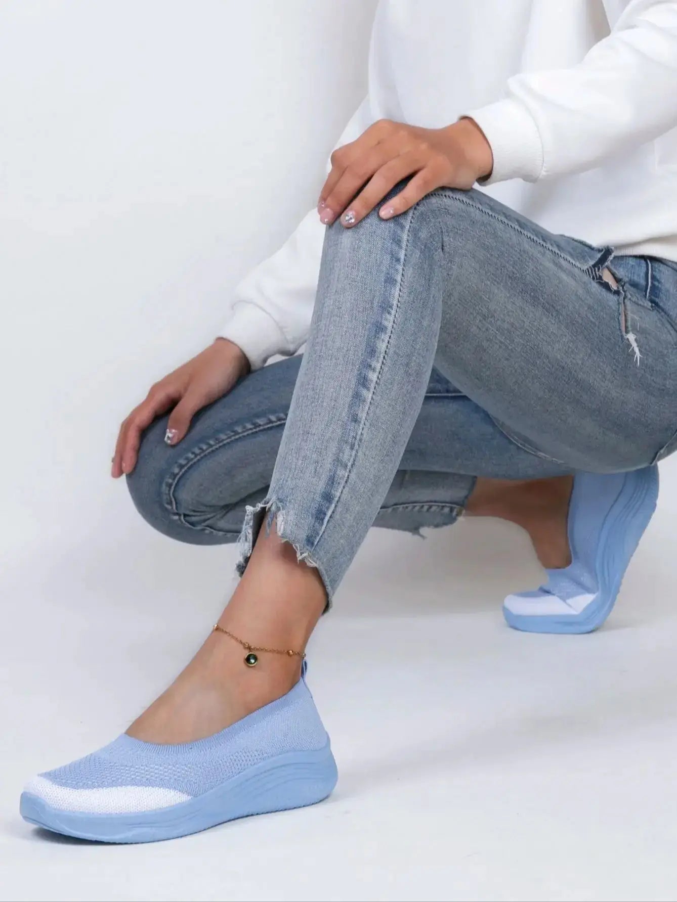Agatha - Orthopedic sports shoes for women