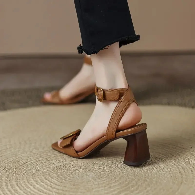 PALOMA | BUCKLE STRAP BLOCK SANDALS