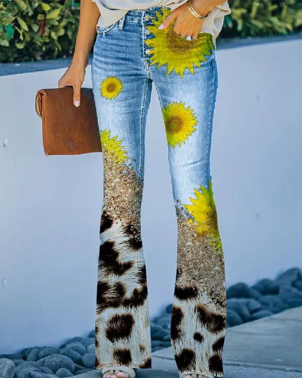 Ada - Jeans with floral pattern
