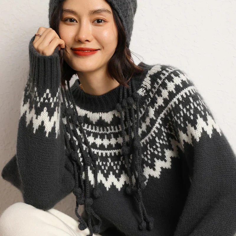 Carla | Round Neck Knitted Sweater