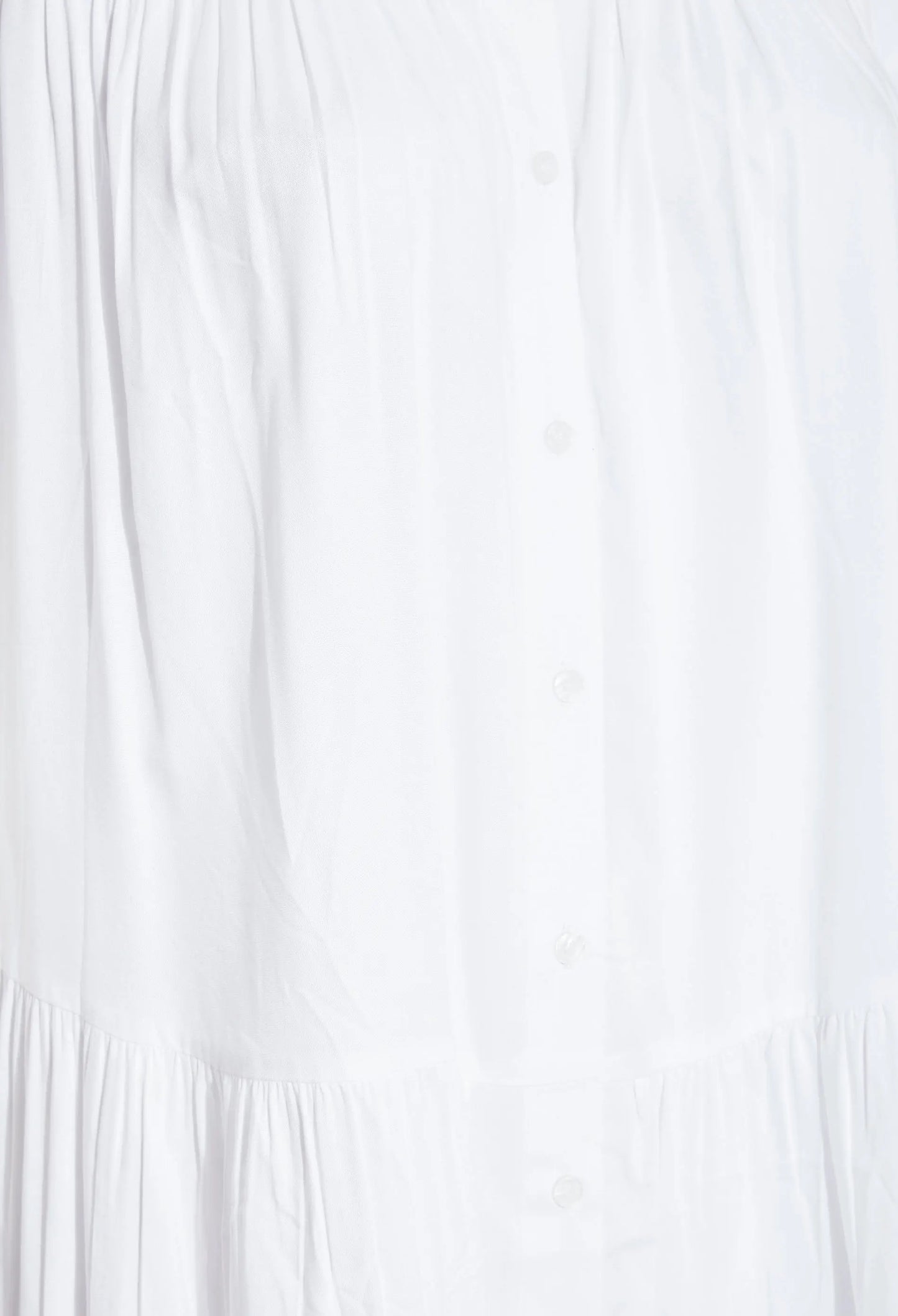 Elegant Long Spucke Shirt in Oversize for Spring 2025