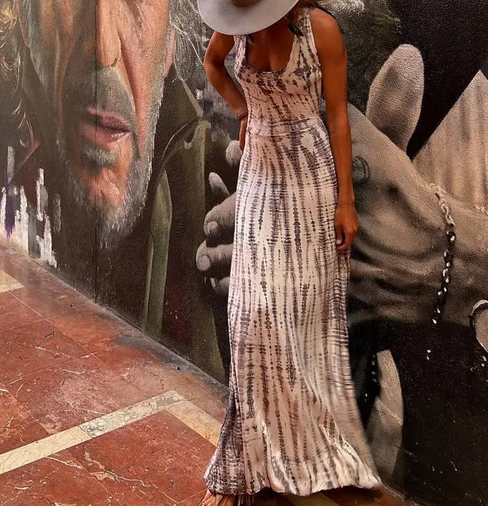Benilda - Sexy sleeveless bohemian fashion with open back