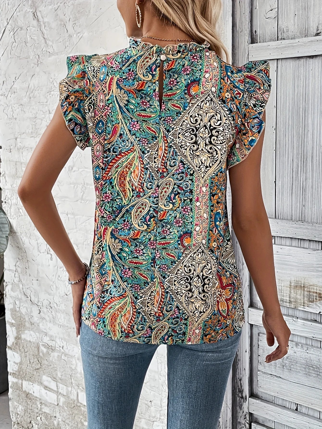 Lydia - Blouse with ruffles