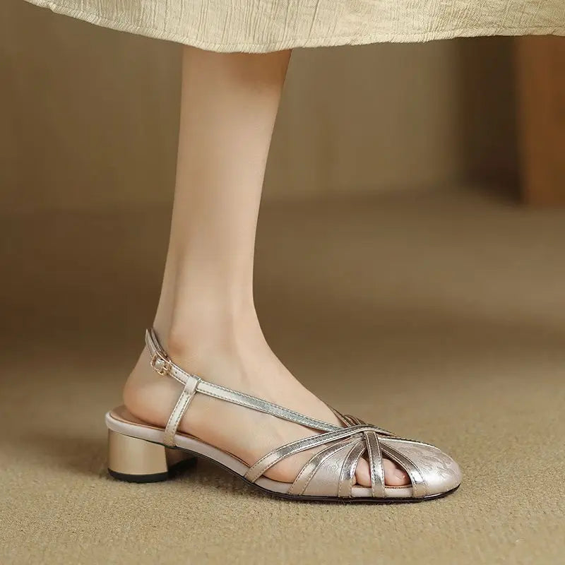SHILOH | STRAPPY LOW HEEL SANDALS