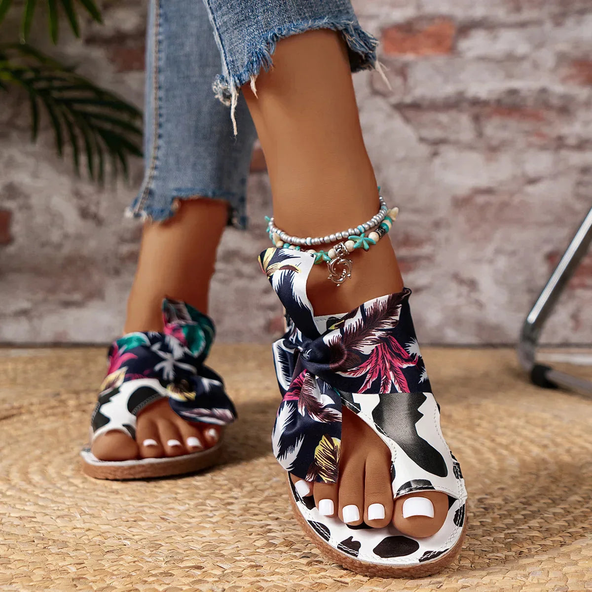 Hazel - Printed sandals for women