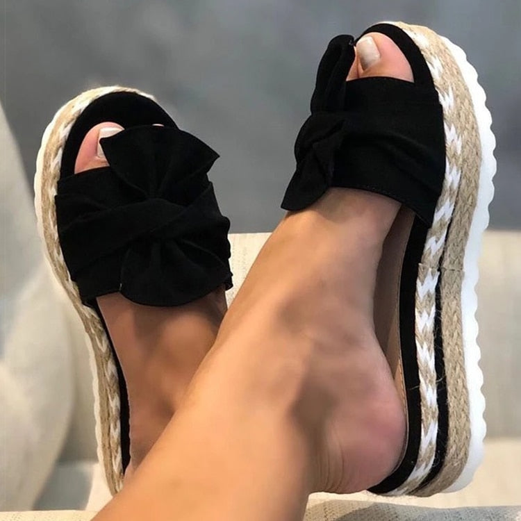 Clossi - Sandals with bow