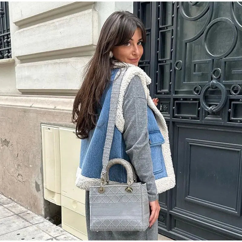 Docia - Stylish vest