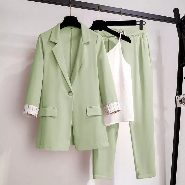 Elegant 3-piece oversized suit