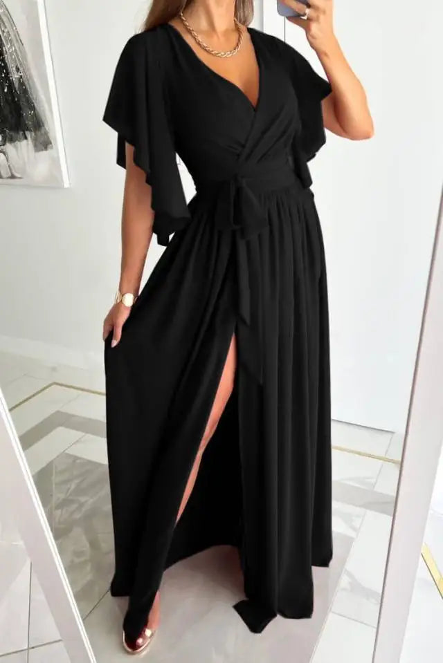 Fedelma - Elegant dress with V-neckline