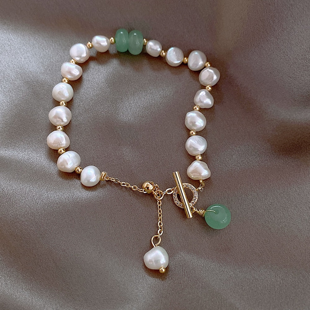 KIRALYN | FRESHWATER PEARL CHARM BRACELET