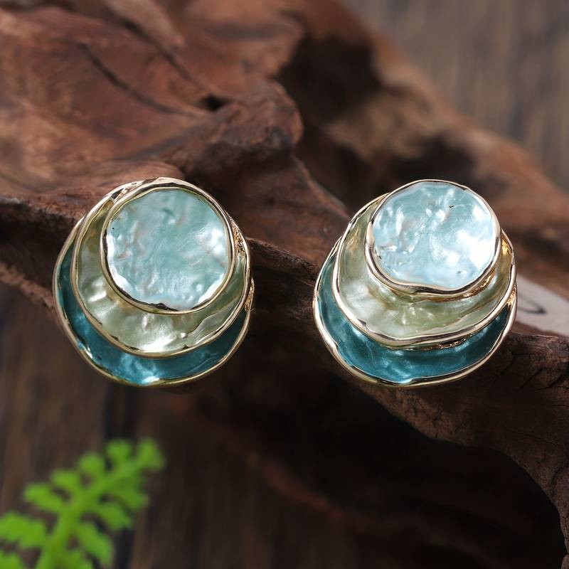 MIRELA | LAYERED SHELL STUD EARRINGS