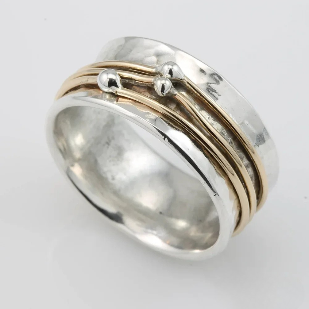 STELVIA | MIXED METAL TEXTURED RING