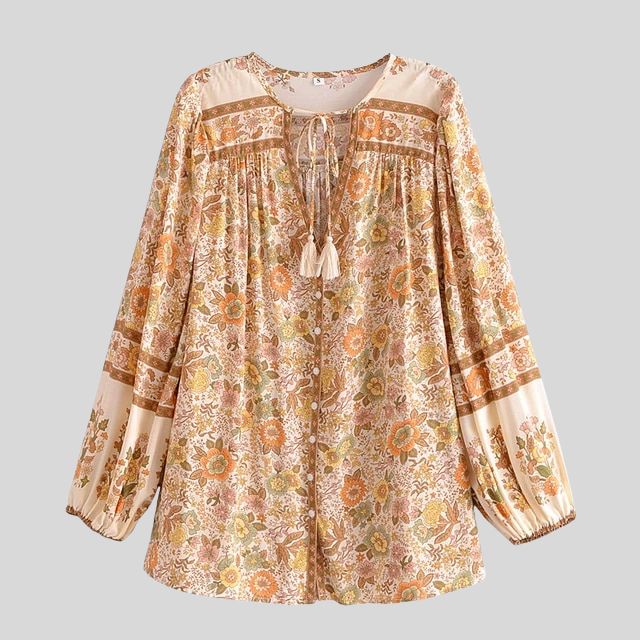 Pawani | Bohemian Blouse With Tassel Details - Relaxed & Stylish