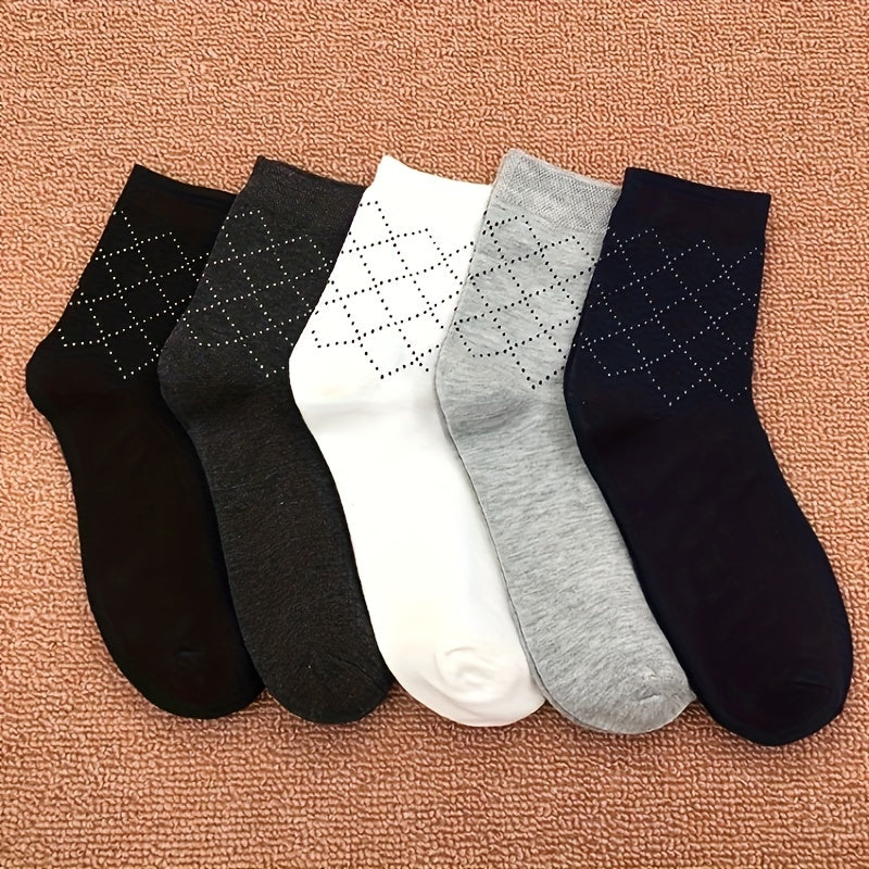 Checked Men's Socks – Classic Pattern, Modern Comfort