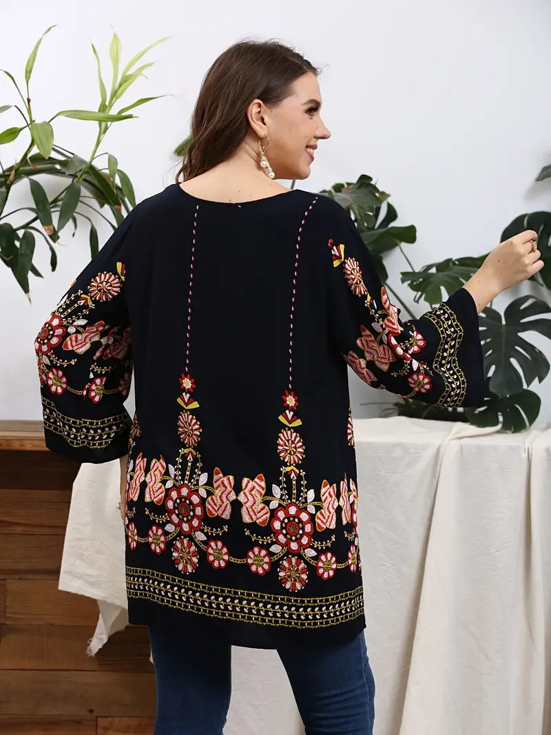 Patterned Plus Size Tunic Top for Summer 2025