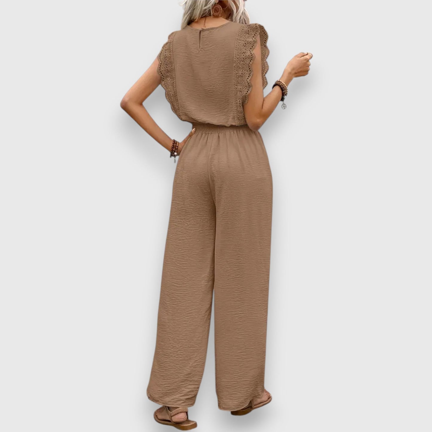Elise – Two-piece with lace trim