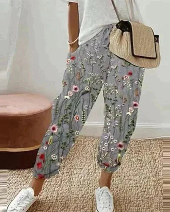 Emanuelle - Fashionable casual trousers for women