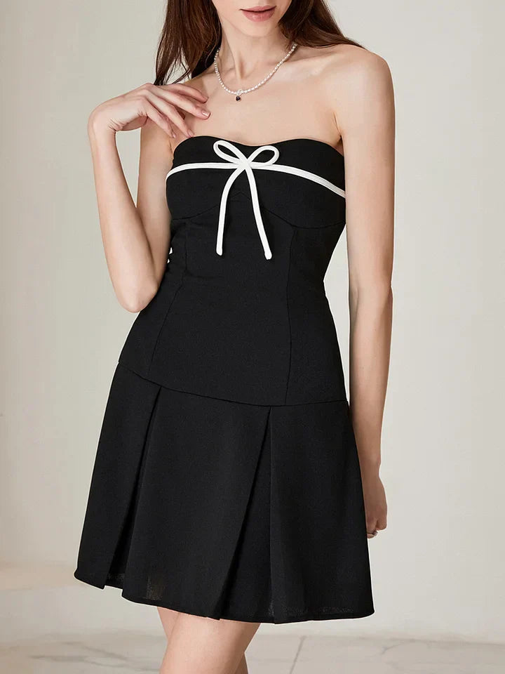 Camilla - Mini dress with bow
