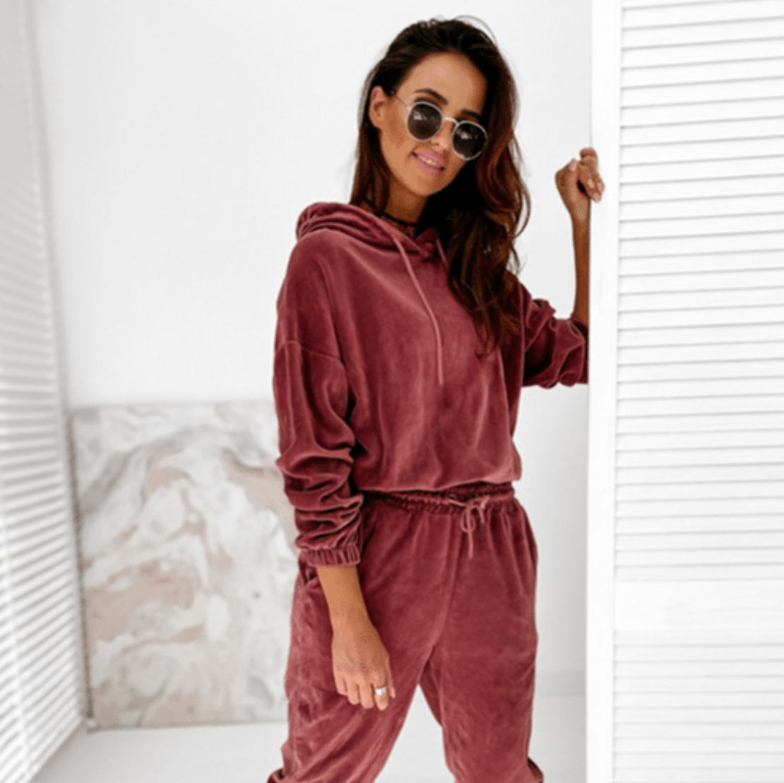 Ilse Velvet Tracksuit | Soft & Durable