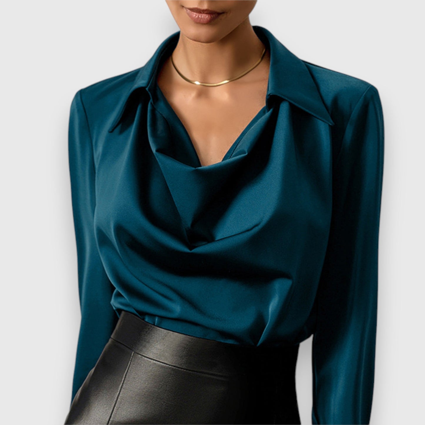 Alisa – Elegant Blouse