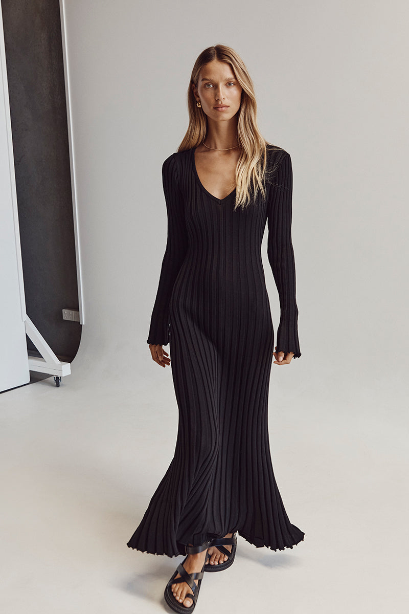 Carilyn - Long Sleeve Midi Dress
