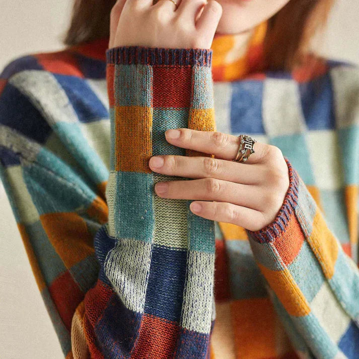Doris - Checked turtleneck