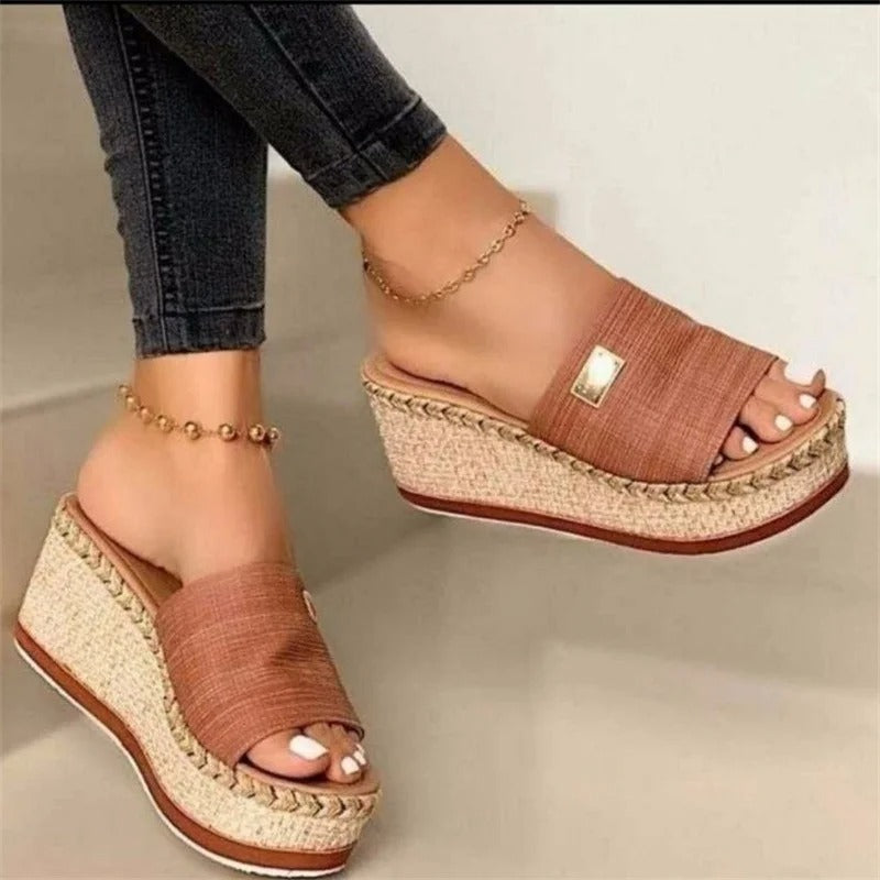 Sylvie - Round Toe Sandals