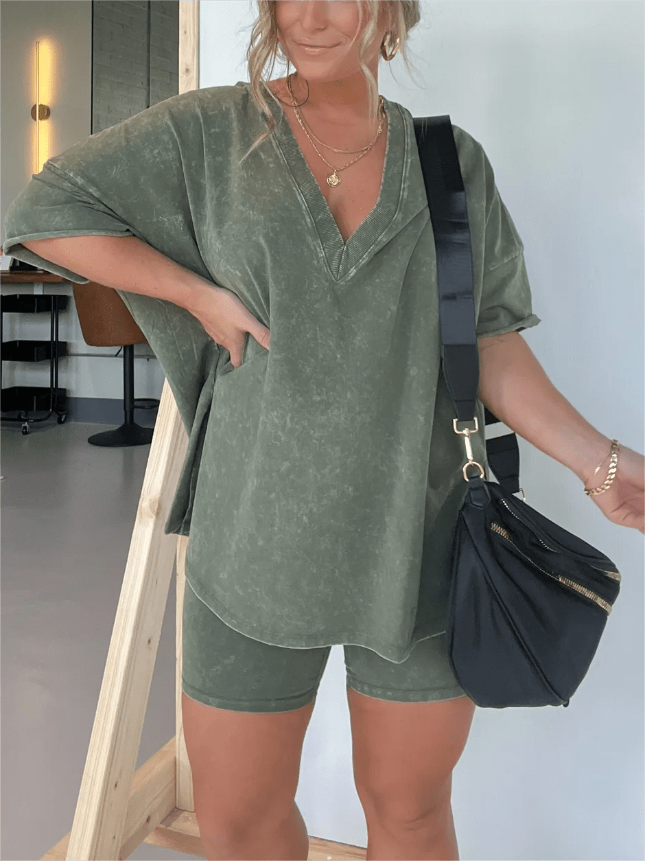Amarra Lockeres T-Shirt and Shorts Set