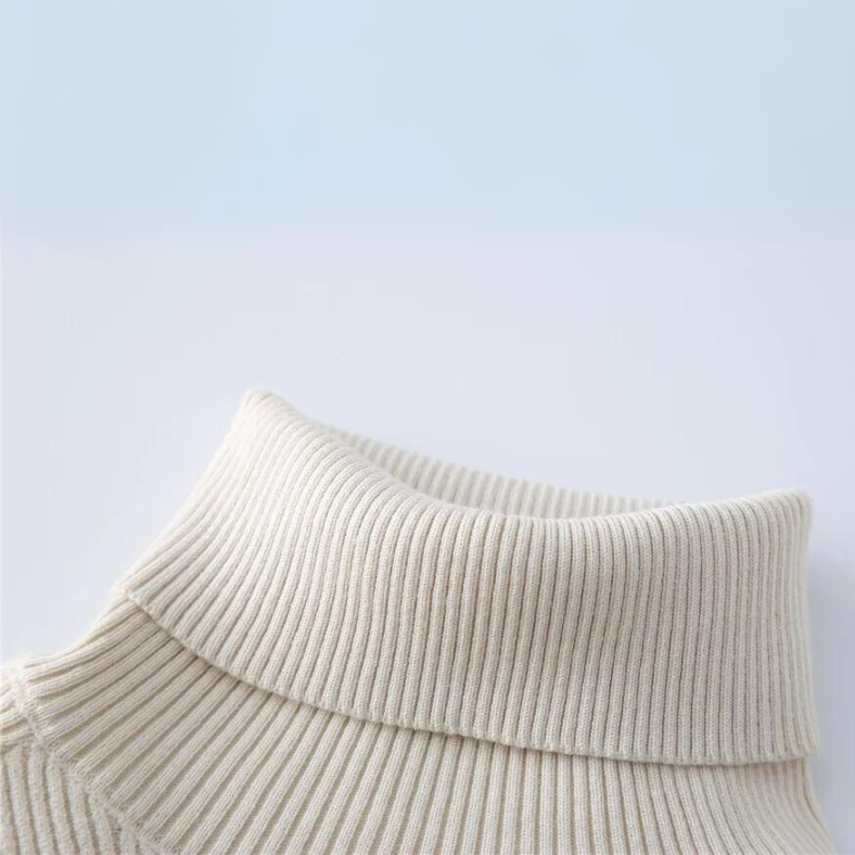 Leona - Knitted set