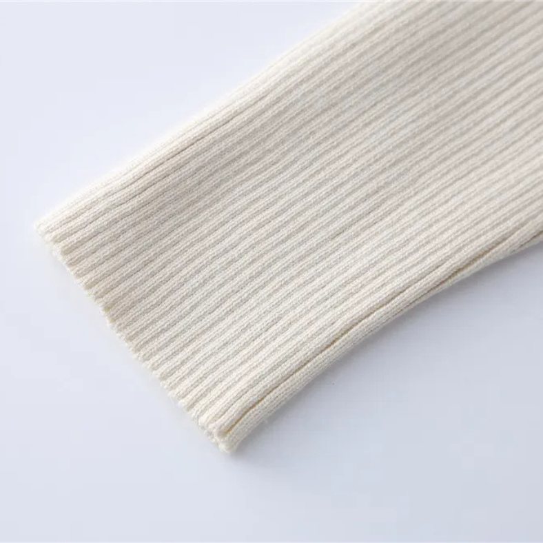 Leona - Knitted set