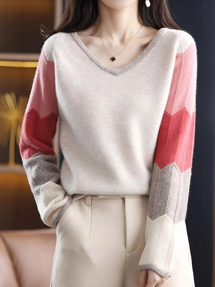 Matilda - Loosely knitted V-neck sweaters