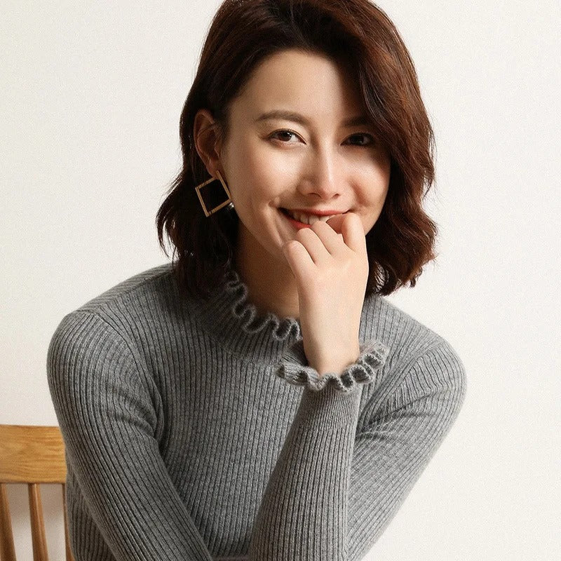Marion - Knitted sweater with high collar