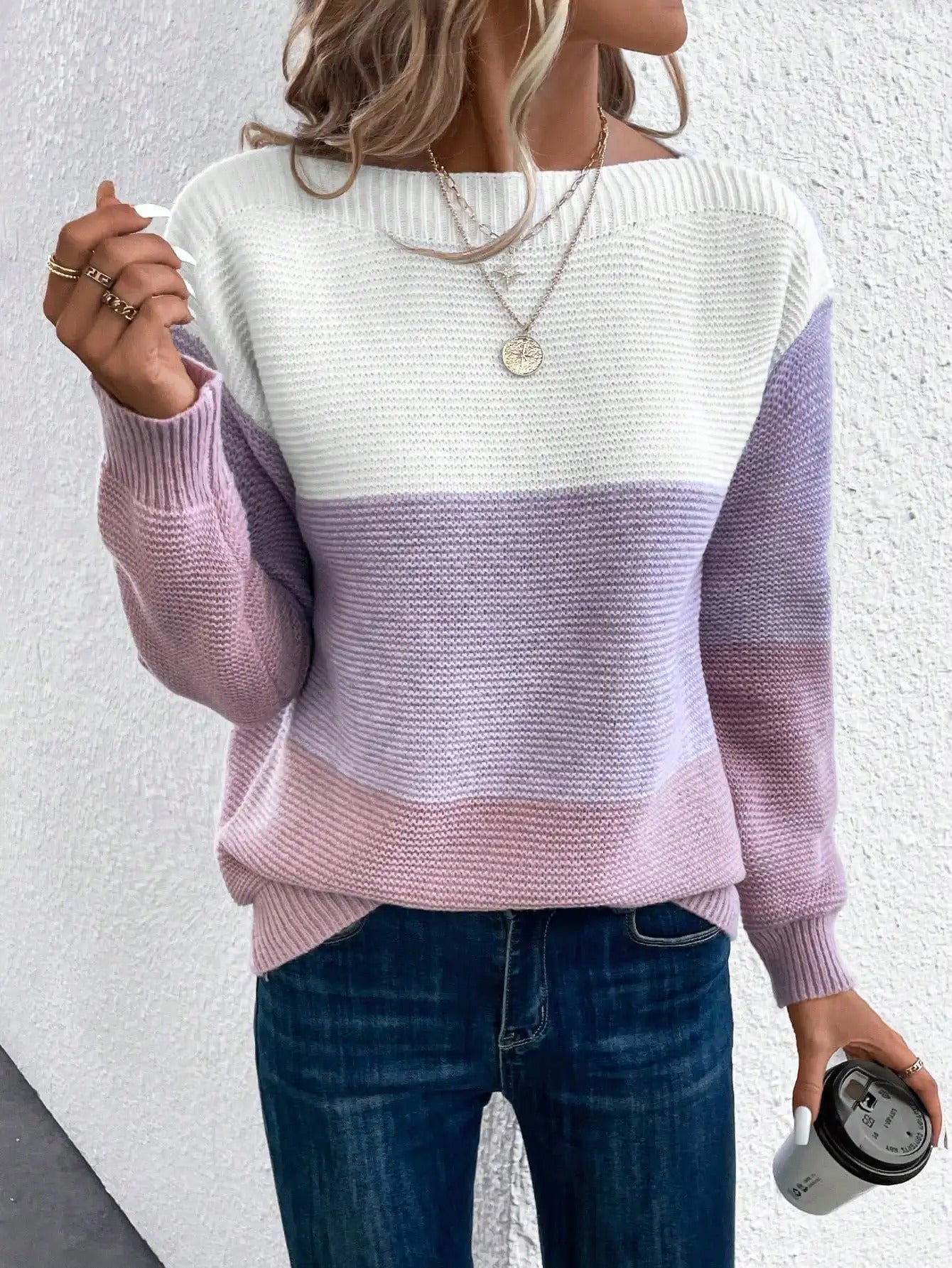 Clara - Elegant three-color patchwork sweater