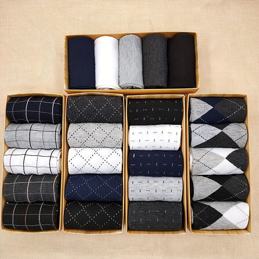 Checked Men's Socks – Classic Pattern, Modern Comfort