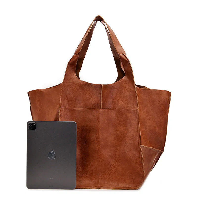 Oversized Vintage Leather Shoulder Bag for Women – Timeless Style Meets Everyday Functionality