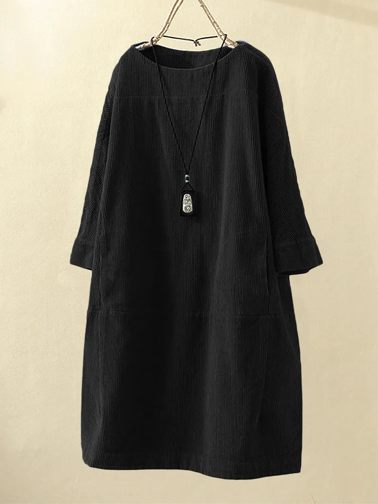 Women's Corduroy Dress with 3/4 Sleeves: Vintage Casual Oversized Dress, Autumn & Winter Long-Sleeve Dress with Round Neck