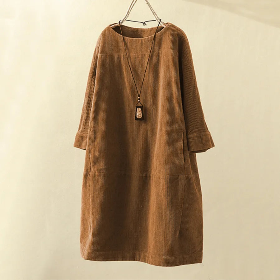 Women's Corduroy Dress with 3/4 Sleeves: Vintage Casual Oversized Dress, Autumn & Winter Long-Sleeve Dress with Round Neck
