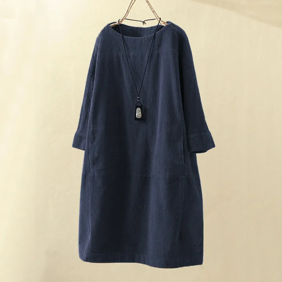 Women's Corduroy Dress with 3/4 Sleeves: Vintage Casual Oversized Dress, Autumn & Winter Long-Sleeve Dress with Round Neck