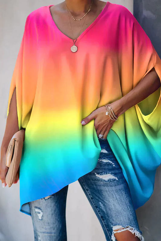 Elegant loosely cut blouse for spring/summer