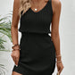 Rose - Knitted dress with V-neck