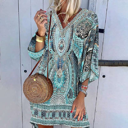 Boho Strandkleid with Ethno Pattern – Airy Summer Dress with Loose Fit