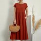Lily – casual short-sleeve summer dress with round neckline and waist