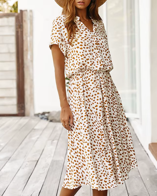 Cecilia - Trendy Dress with Flowing Fit for Sunny Days