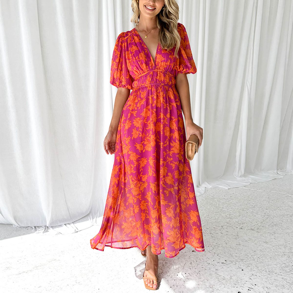 Kathy - Maxi dress with V-neck