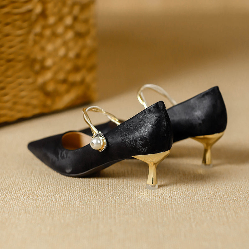 ZENDAYA | PEARL STRAP KITTEN HEELS