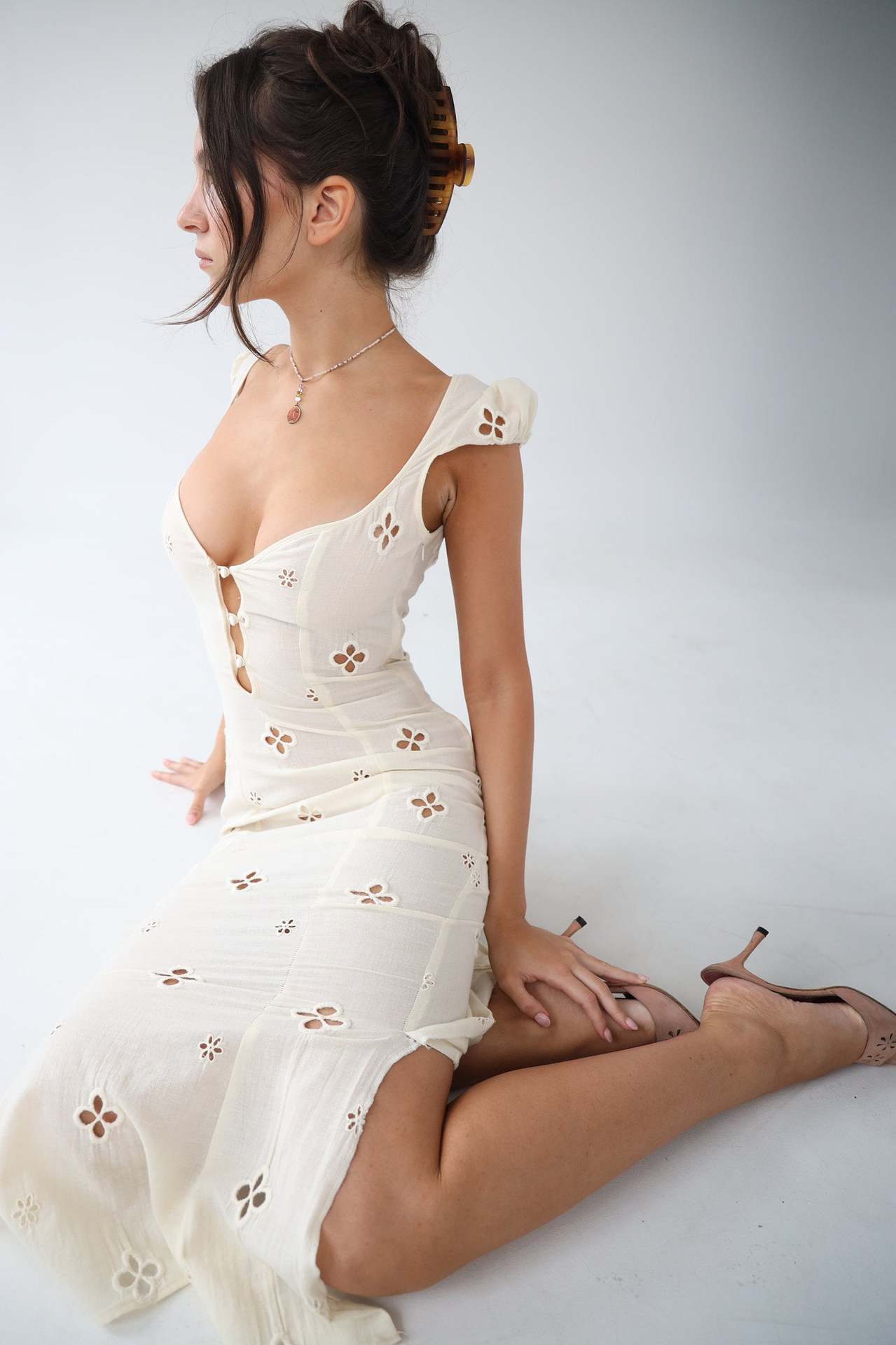 Celestine – Vintage Midi Dress