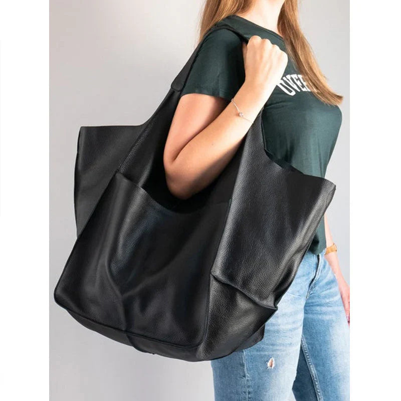Oversized Vintage Leather Shoulder Bag for Women – Timeless Style Meets Everyday Functionality