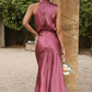 Satinista – simple one-shoulder dress