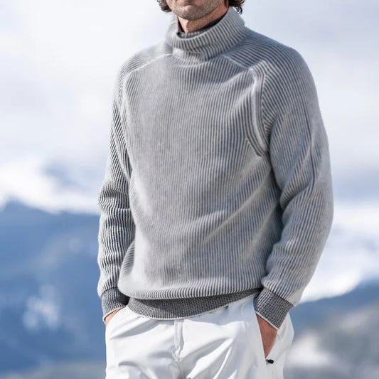 Oliver - Elegant turtleneck sweater